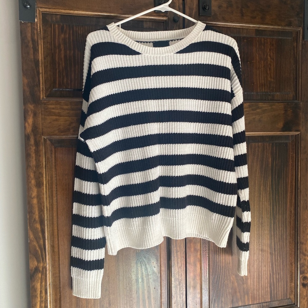Lumiere Black and White Striped Crew Neck Sweater